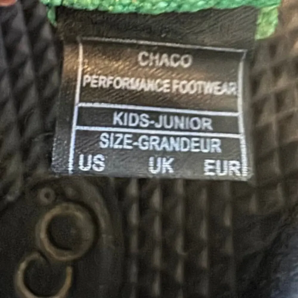 Chaco Kids-Junior Multicolor Slip-On Strappy Performance Sports Sandals Size 4
